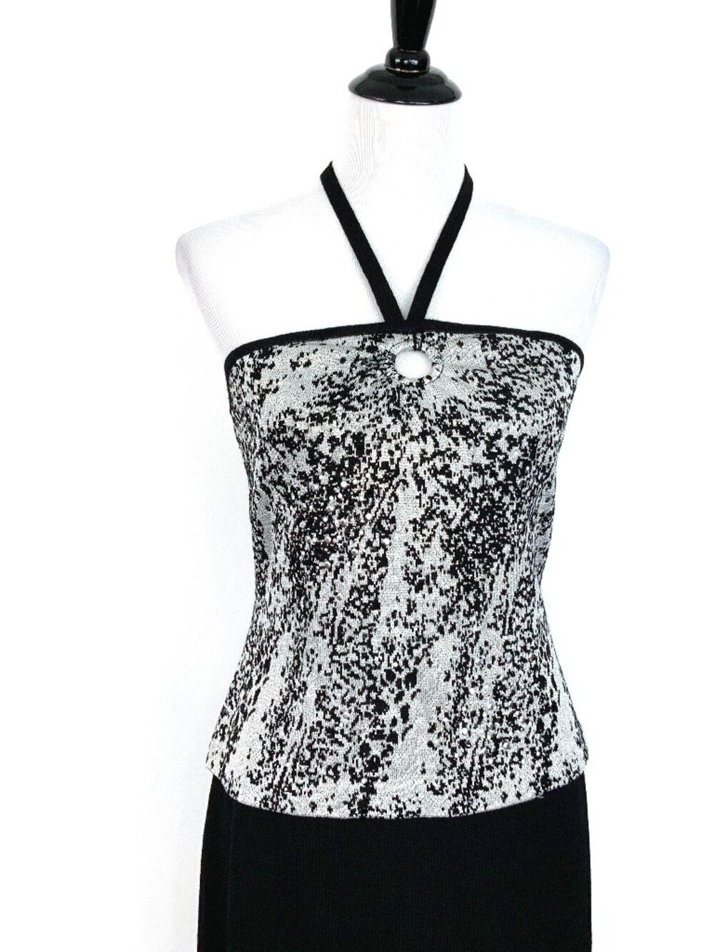 St. John Evening Santana Knit Silver Metallic Embellished Halter Top Sz 12
